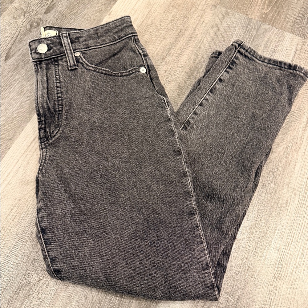 Madewell Women's Gray Straight Leg Jeans
